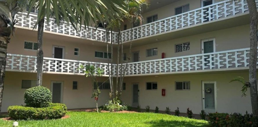 Condo à Lake Worth, Floride, 2 chambres  № 2146366