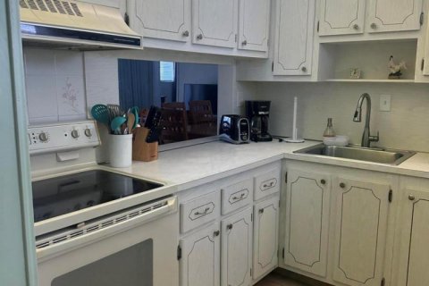 Copropriété à vendre à Lake Worth, Floride: 2 chambres, 100.33 m2 № 2146366 - photo 12