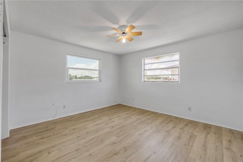 Immobilier commercial à vendre à New Smyrna Beach, Floride: 4 chambres, 190.64 m2 № 1848232 - photo 20