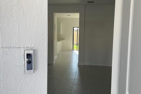 Townhouse in Homestead, Florida 3 bedrooms, 149.76 sq.m. № 1921583 - photo 28