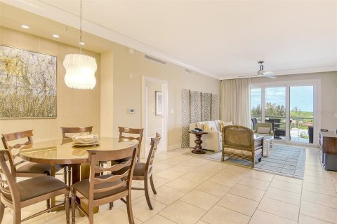 Condo in Sarasota, Florida, 3 bedrooms  № 2108365 - photo 8