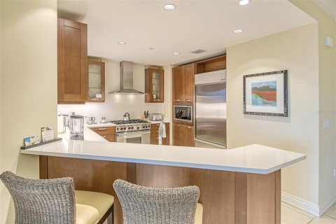 Condo in Sarasota, Florida, 3 bedrooms  № 2108365 - photo 12