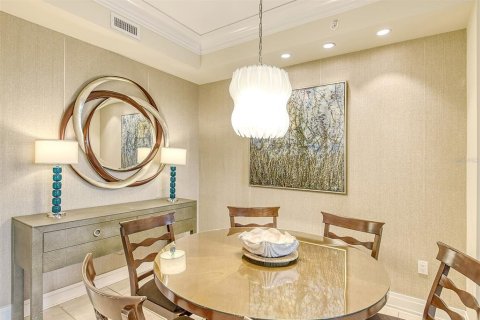 Condo in Sarasota, Florida, 3 bedrooms  № 2108365 - photo 16
