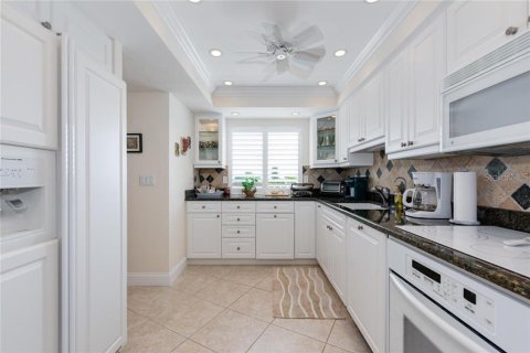 Copropriété à louer à Longboat Key, Floride: 2 chambres, 129.41 m2 № 251349 - photo 8