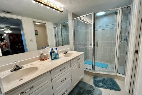 Condominio en alquiler en Punta Gorda, Florida, 1 dormitorio, 99.96 m2 № 2398784 - foto 8