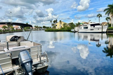 Condominio en alquiler en Punta Gorda, Florida, 1 dormitorio, 99.96 m2 № 2398784 - foto 21