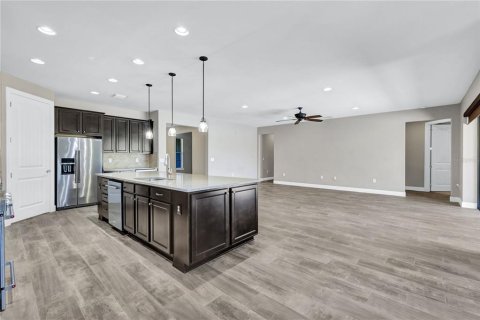 House in Fort Myers, Florida 3 bedrooms, 231.33 sq.m. № 1583591 - photo 10