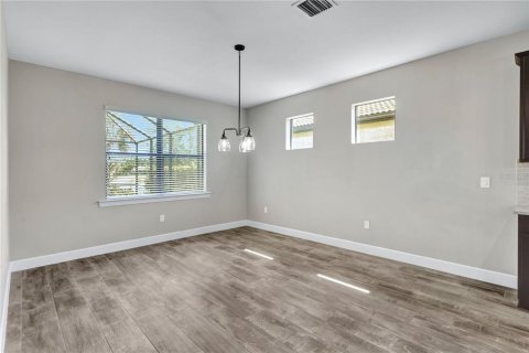 House in Fort Myers, Florida 3 bedrooms, 231.33 sq.m. № 1583591 - photo 5
