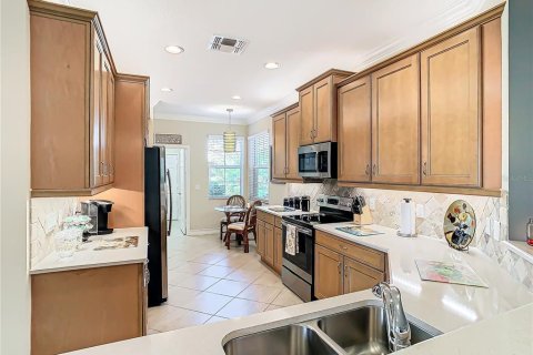 House in Wimauma, Florida 3 bedrooms, 167.22 sq.m. № 2210476 - photo 15