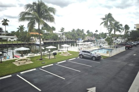 Copropriété à louer à Fort Lauderdale, Floride: 1 chambre, 65.4 m2 № 1967623 - photo 13