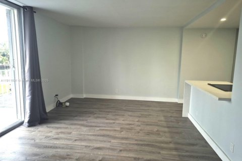 Copropriété à louer à Fort Lauderdale, Floride: 1 chambre, 65.4 m2 № 1967623 - photo 7