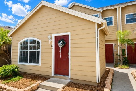 Touwnhouse à vendre à Davenport, Floride: 4 chambres, 168.25 m2 № 2337245 - photo 2