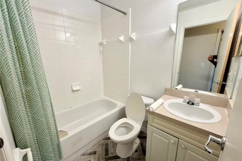 Touwnhouse à vendre à Davenport, Floride: 4 chambres, 168.25 m2 № 2337245 - photo 15