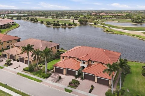 Condo à Venice, Floride, 3 chambres № 2097098
