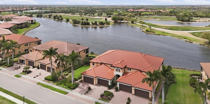 Condo à Venice, Floride, 3 chambres № 2097098