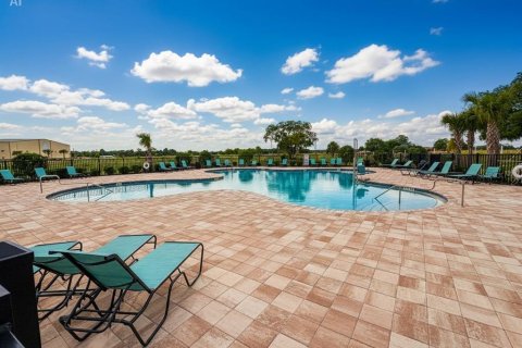Adosado en venta en Haines City, Florida, 4 dormitorios, 172.8 m2 № 2098585 - foto 27