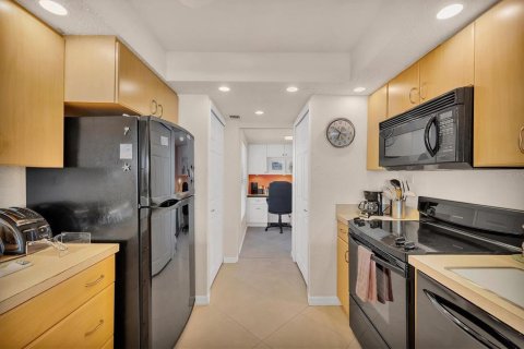 Condominio en alquiler en Sarasota, Florida, 2 dormitorios, 117.52 m2 № 1576219 - foto 30