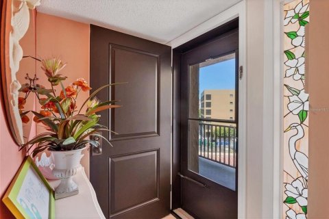Copropriété à louer à Sarasota, Floride: 2 chambres, 117.52 m2 № 1576219 - photo 3