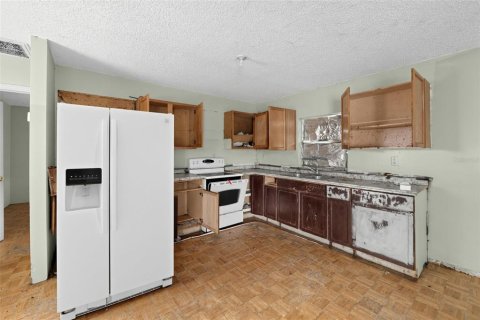 Casa en venta en Lakeland, Florida, 2 dormitorios, 63.45 m2 № 2381126 - foto 5
