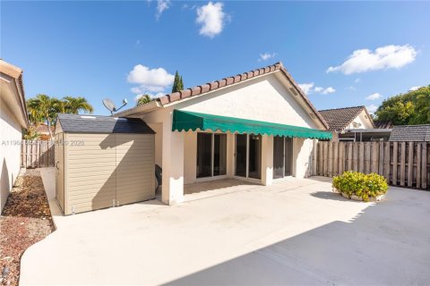 Casa en venta en Miami, Florida, 3 dormitorios, 115.66 m2 № 2028183 - foto 27