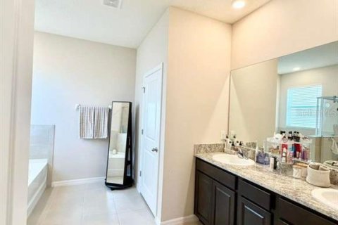Casa en venta en Wimauma, Florida, 4 dormitorios, 189.06 m2 № 2202692 - foto 24
