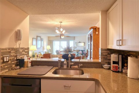 Adosado en venta en Tierra Verde, Florida, 3 dormitorios, 147.25 m2 № 1567208 - foto 29
