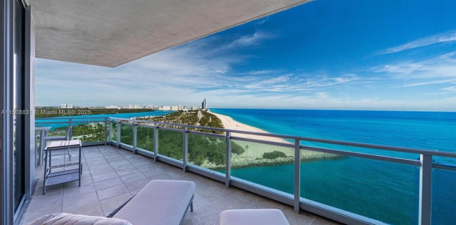 Condo à Bal Harbour, Floride, 3 chambres № 1921012