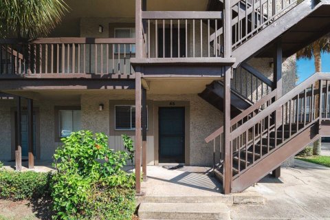 Condominio en alquiler en Tampa, Florida, 1 dormitorio, 69.12 m2 № 1807207 - foto 2