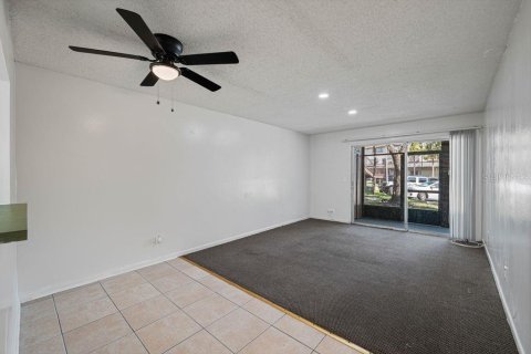 Condominio en alquiler en Tampa, Florida, 1 dormitorio, 69.12 m2 № 1807207 - foto 8