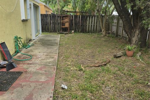 Villa ou maison à vendre à Miami, Floride: 4 chambres, 176.51 m2 № 1992489 - photo 5