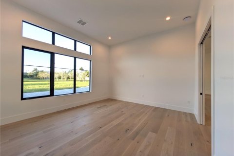 House in Orlando, Florida 4 bedrooms, 480.68 sq.m. № 2388101 - photo 20