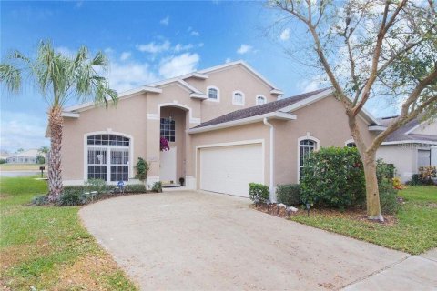 House in Davenport, Florida 5 bedrooms, 224.08 sq.m. № 1576359 - photo 1