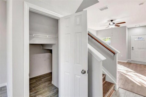 Touwnhouse à vendre à Bradenton, Floride: 3 chambres, 119.1 m2 № 2216945 - photo 14