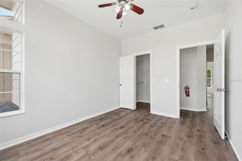 Touwnhouse à vendre à Bradenton, Floride: 3 chambres, 119.1 m2 № 2216945 - photo 17