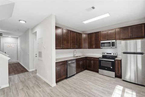 Touwnhouse à vendre à Bradenton, Floride: 3 chambres, 119.1 m2 № 2216945 - photo 7