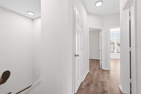 Touwnhouse à vendre à Bradenton, Floride: 3 chambres, 119.1 m2 № 2216945 - photo 15