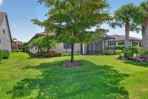Casa en venta en Bradenton, Florida, 2 dormitorios, 184.88 m2 № 2138570 - foto 4