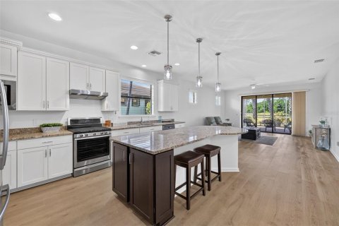 Casa en venta en Bradenton, Florida, 2 dormitorios, 184.88 m2 № 2138570 - foto 7