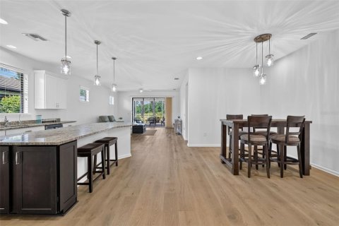 Casa en venta en Bradenton, Florida, 2 dormitorios, 184.88 m2 № 2138570 - foto 22