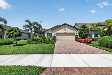 Casa en venta en Bradenton, Florida, 2 dormitorios, 184.88 m2 № 2138570 - foto 3