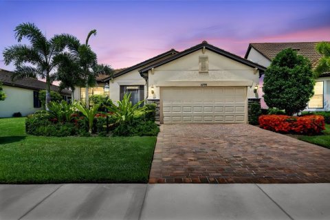 Casa en Bradenton, Florida 2 dormitorios, 184.88 m2 № 2138570