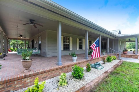 House in Arcadia, Florida 4 bedrooms, 272.02 sq.m. № 1790010 - photo 11