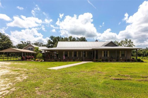 House in Arcadia, Florida 4 bedrooms, 272.02 sq.m. № 1790010 - photo 6