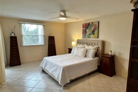 Condominio en alquiler en Sarasota, Florida, 3 dormitorios, 134.99 m2 № 1562873 - foto 6