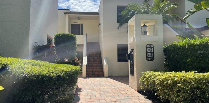 Condominio en Sarasota, Florida, 3 dormitorios № 1562873