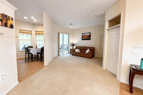 House in Lakeland, Florida 3 bedrooms, 231.05 sq.m. № 2195494 - photo 5