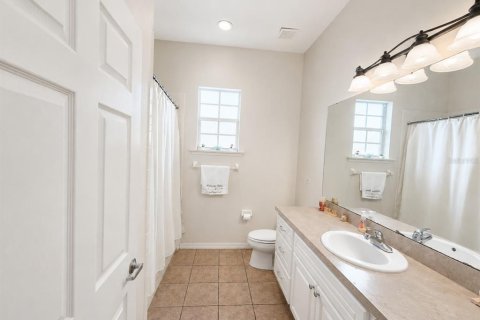 House in Lakeland, Florida 3 bedrooms, 231.05 sq.m. № 2195494 - photo 21