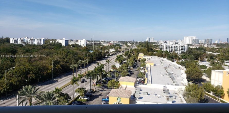 Condo à North Miami, Floride, 2 chambres № 1788924