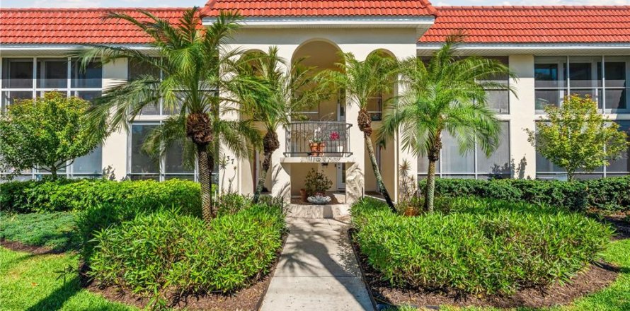 Condominio en Sarasota, Florida, 2 dormitorios № 1869607