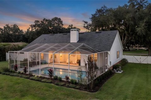 Villa ou maison à vendre à Lakeland, Floride: 4 chambres, 211.45 m2 № 2421601 - photo 6